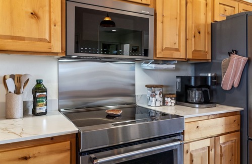 Sonoita House | 2 min to wineries | Chef Kitchen | Kings | PetsOK