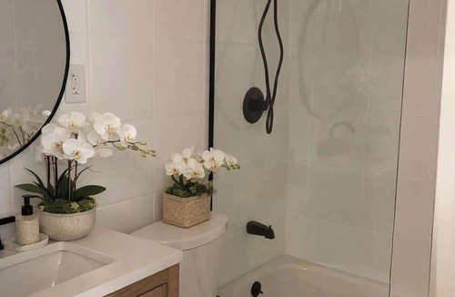 Southampton Bed & Breakfast | 2 minute free ride to Shinnecock Golf US Open