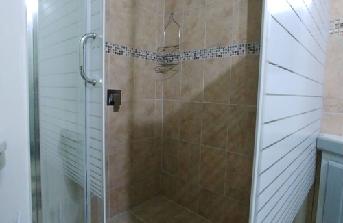 Marigot Bay Apartment | 2 Mountain View Apartment With Pool