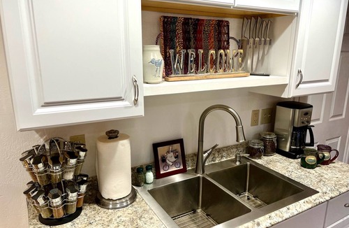Seldovia Apartment | 2 night minimum on Waterfront Suite with private deck at boat harbor entrance
