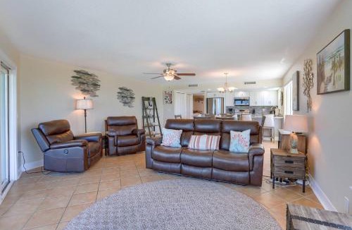 Indian Shores House | 2 Pipers Nest