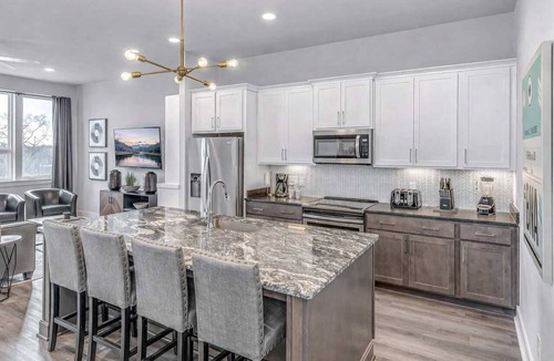 North Nashville House | 2 Premier Nashville Homes Sleeps 24 Rooftops