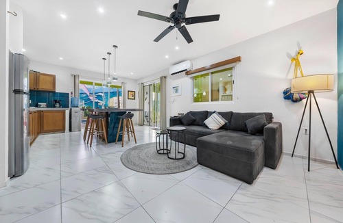 Centro - Supmza 001 Apartment | 2 private 1BR downtown w/pool
