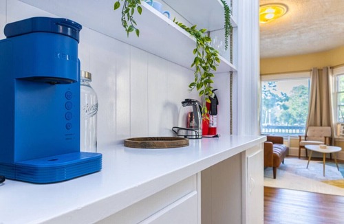 Winter Hill Apartment | 2 Private Apartments 9 Beds | 4 Bedrooms