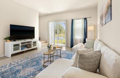 St. Augustine House | 2 Private Suites Pool Near Beaches & Golf