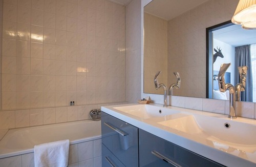 Ellecom Hotel | 2 Quaint Rooms with Easy Access to Arnhem Cultural Sites, Near Museum Arnhem