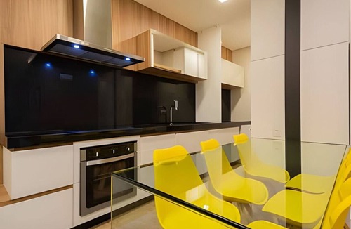 Matriz Apartment | 2 Quartos com Garagem vista incrível no Batel 27a