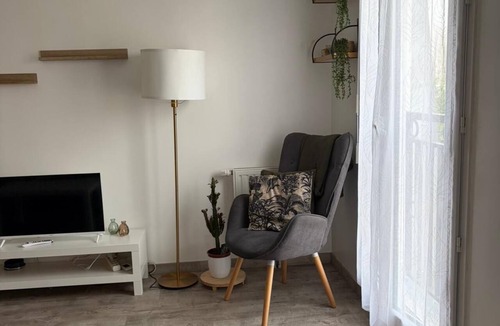 Aulnay-sous-Bois Apartment | 2-room apartment ideally located: walk to the train station/Villepinte/CDG/Paris exhibition center