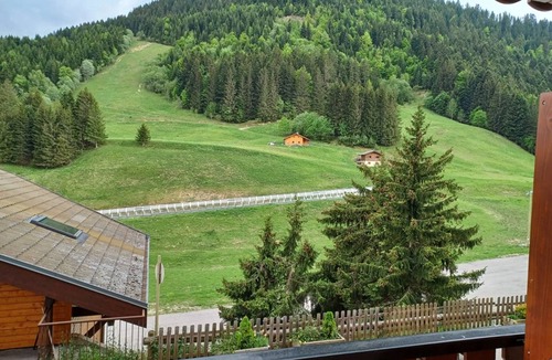 Station de Drouzin le Mont Apartment | 2-room apartment with balcony, 4 sleeps and parking