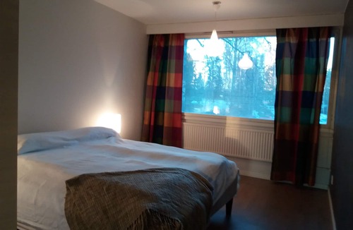Lantinen District Condo | 2 room Appartment in Tapiola with balcony and sea view