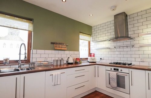 Portsoy Cottage | 2 SEAFIELD PLACE, pet friendly, character holiday cottage in Portsoy