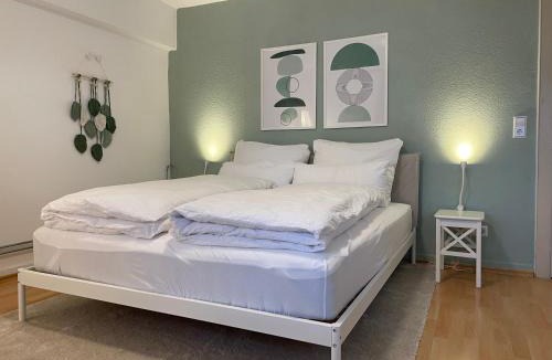 Uehlingen-Birkendorf House | 2 separate Appartements mit 5 Schlafzimmern für 9 Personen