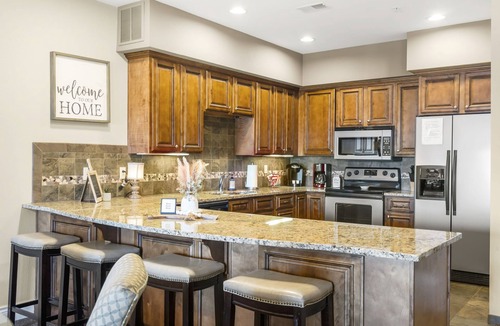Branson Condo | 2 Spacious Branson Condos w/Pool, Elevator & Great Location Near All Attractions