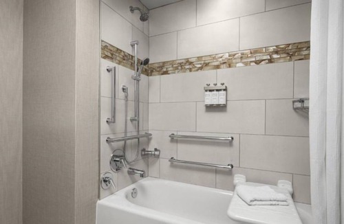 Isle of Palms Hotel | 2 Spacious Suites w/Kitchen, Free Breakfast, and Heated Pool Near Mayo Clinic
