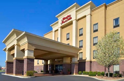 Muncie Hotel | 2-Star Hotel ∙ Hampton Inn & Suites Muncie
