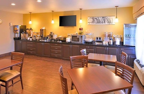 Fayetteville Hotel | 2-Star Hotel ∙ Sleep Inn Fayetteville North
