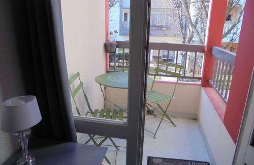 Lamalou-les-Bains Apartment | 2-STAR STUDIO