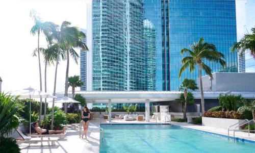 Brickell Apartment | 2-Story 3BD Brickell Penthouse Free Parking Heated Pool