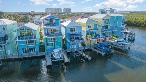 Cape Harbour Villa | 2 Story Lux Waterfront Living in Cape Harbour - Villa Funky Fish House