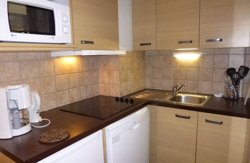 Brides-les-Bains Apartment | 2* Studio for 4 guests, with parking & WIFI in Brides-les-Bains
