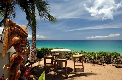Kaanapali Hotel | 2 Tower Ocean Front Room Doubles at Royal Lahaina Resort!