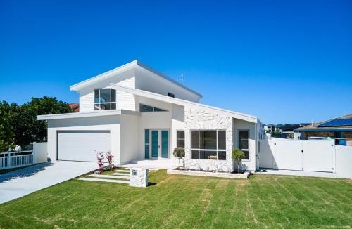Harrington House | 2 Ulmarra