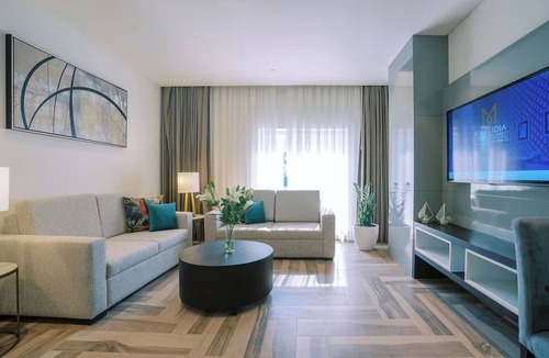 Al Muraqqabat Hotel | 2 Units | Thrilling Dubai Stay | Pool, Wellness, Gym, Burj Khalifa Visits,
