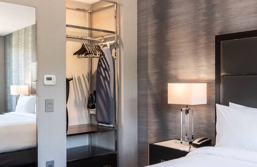 Waltham Hotel | 2 Units | Unwind in Soundproof Suite w/Modern Decor Near John F. Kennedy Park