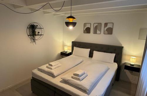 Sundheim Apartment | 2-Zimmer Souterrain Wohnung