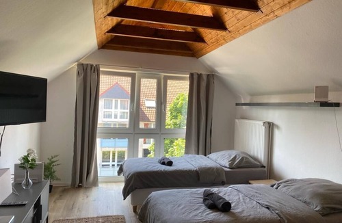 Ahlem-Badenstedt-Davenstedt Condo | 2 Zimmer Wohnung - Küche Badezimmer - 4 Betten - Parkplatz - Wifi