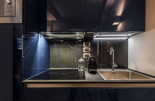Historic Center Apartment | 20 - Elegance Studio -Spaghetti Chair Design G. Belotti