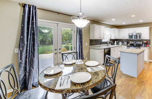 Cartersburg House | 20 Mi to Speedway & Indy 500: Family Getaway!