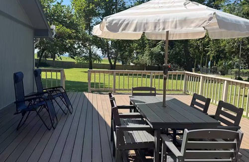 Vinita House | 20% Off Select June Dates-Lake View Getaway- Sleeps 8