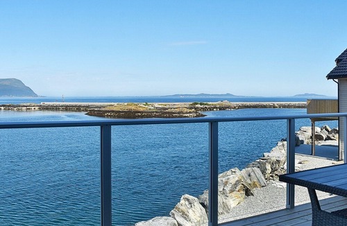 Haram House | 20 person holiday home in Brattvåg