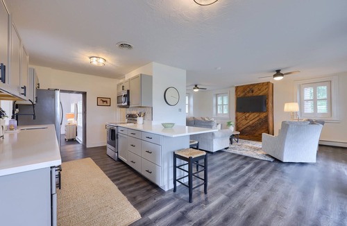 Uniontown House | 20 Private Acres Near Gettysburg | Sleeps 11