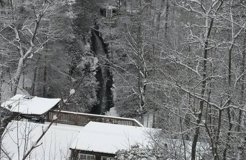 Marble Cottage | 20' Yurt with views , Like a hotel room in the mountains