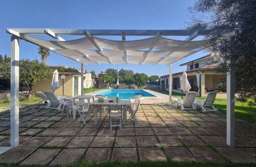 Floridia Villa | 200 m² Villa ∙ 3 bedrooms ∙ 6 guests