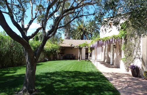 Saint-Tropez House | 200 metres from the beach: Renovated house with swimming pool and garden