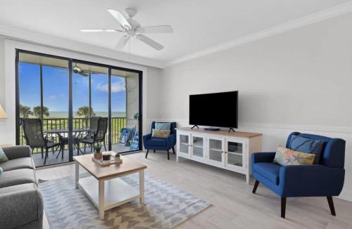 Captiva House | 2004 Beach Villa - Captiva Two Bedroom Premier Beachfront Residence