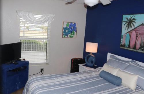 Fort Walton Beach House | 2004 Islander Beach Resort by Alicia Hollis Rentals - Open March 1st