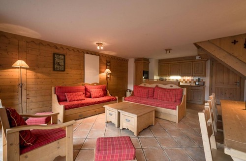 Les Belleville Apartment | 200m from resort center, 5th floor, view valley, fitness, swimming pool, sauna, hammam, balcony, tv