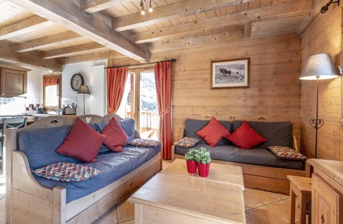 Les Belleville Apartment | 200m from resort center, 5th floor, view valley, fitness, swimming pool, sauna, hammam, balcony, tv