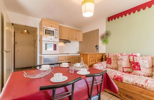 Briancon Apartment | 200m from resort center, 4th floor, balcony, tv, 30m², Serre Chevalier