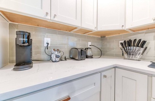 Nauck House | 2014 S Langley · NewBuild*KingBed*PrvBackyard*Park4*10mins->DC
