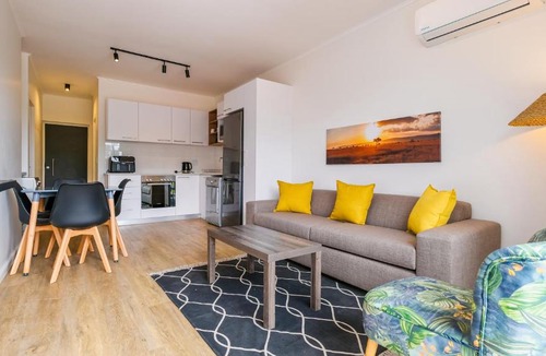 George Central Apartment | 202 Le Jardin