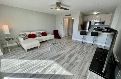 Cocoa Beach Apartment | 2020 Ocean View-Direct Beach Access