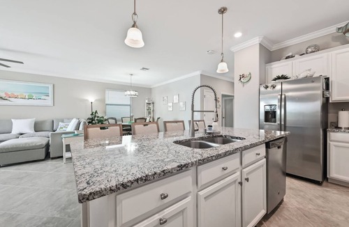 Rural Estates Condo | 2026 winter will rent Jan and Feb or 3 full month, no single mths due to R&R/mgt