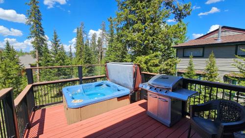 Wildernest House | 2028 Ryan Gulch