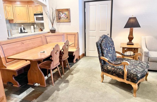 Midway Villa | 2049 | Upscale King Villa | Near Wasatch State Park