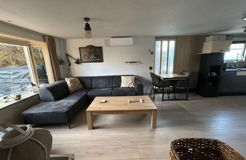 Anloo House | 208 Chalet Bosrust